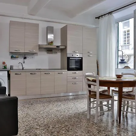 Casa Chiabrera - Centro Storico Genoa